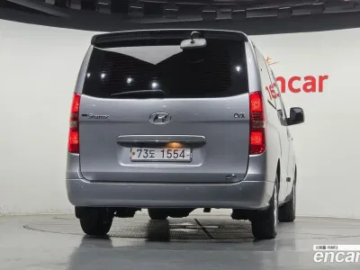 2011 Hyundai Starex 12-Seater Wagon, фото 4, лот 10181510