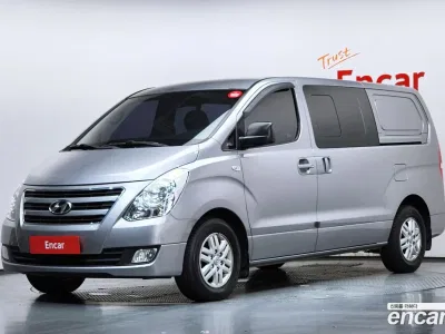 2017 Hyundai Starex 5-Seater VAN, фото 1, лот 10296273
