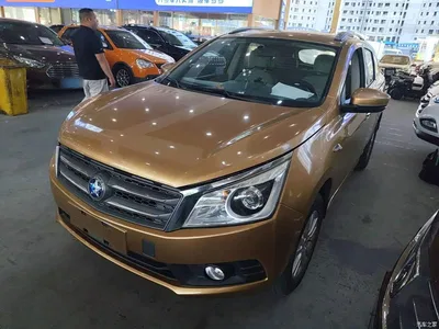 2015 Venucia T70 2.0L CVT RuiQu Edition, фото 2, лот 11153583