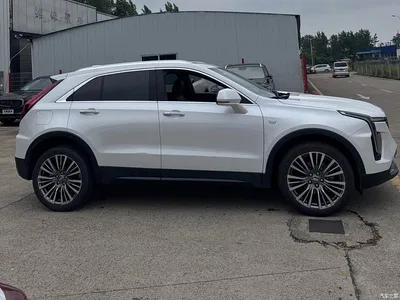 2024 Cadillac XT4 28T 2WD Premium, фото 3, лот 10307208