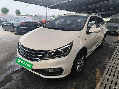 2017 Baojun 310W 1.5L Manual Fashion Edition (China V), фото 1, лот 11148187