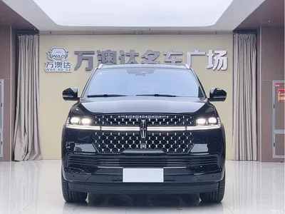 2025 Lincoln Navigator 3.5T Presidential Edition, фото 2, лот 11408497