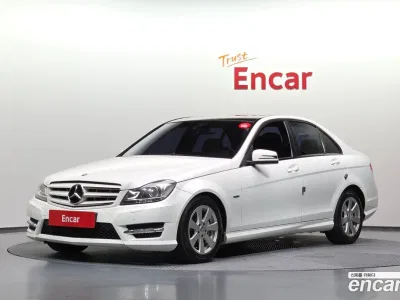 2012 Mercedes-Benz C-Class C200 CGI, фото 1, лот 10201744