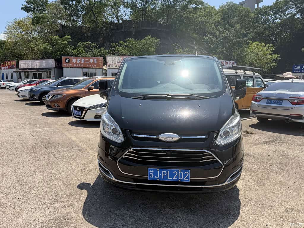 2017 Ford Tourneo 2.0T Automatic Smart Elite Edition, фото 2, лот 10362043