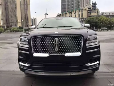 2020 Lincoln Navigator 3.5T Long Wheelbase Presidential Edition, фото 2, лот 10400859