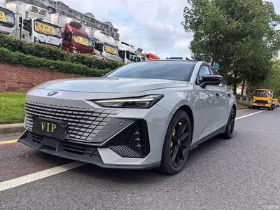 2022 Changan UNI-V 1.5T Premium Model, фото 1, лот 10249055