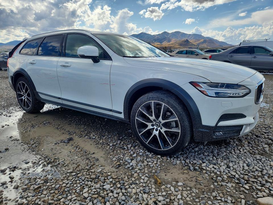 2020 VOLVO V90 CROSS COUNTRY T6 INSCRIPTION, фото 4, лот 11210317