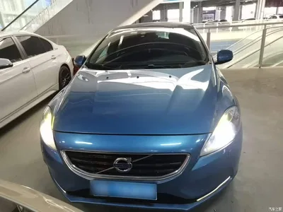 2015 Volvo V40 1.6T Smart Elegance Edition, фото 3, лот 10367999