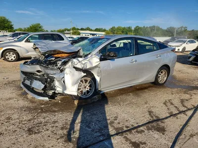 2016 TOYOTA PRIUS FOUR, фото 1, лот 10542247