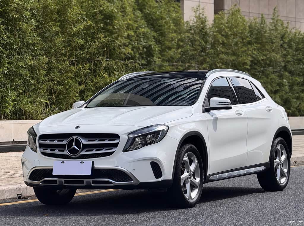 2018 Mercedes-Benz GLA 200 Dynamic, фото 1, лот 11223460