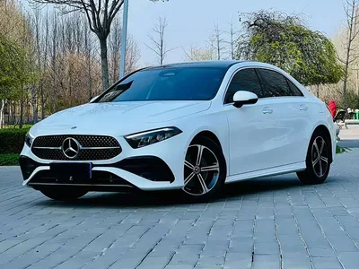 2023 Mercedes-Benz A-Class A 200 L Fashion, фото 1, лот 10283378