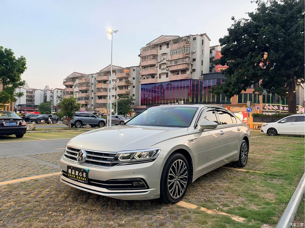 2018 Volkswagen Phideon Facelift 380TSI FWD Business, фото 3, лот 11197157