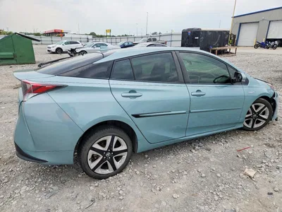 2016 TOYOTA PRIUS THREE TOURING, фото 3, лот 10537040