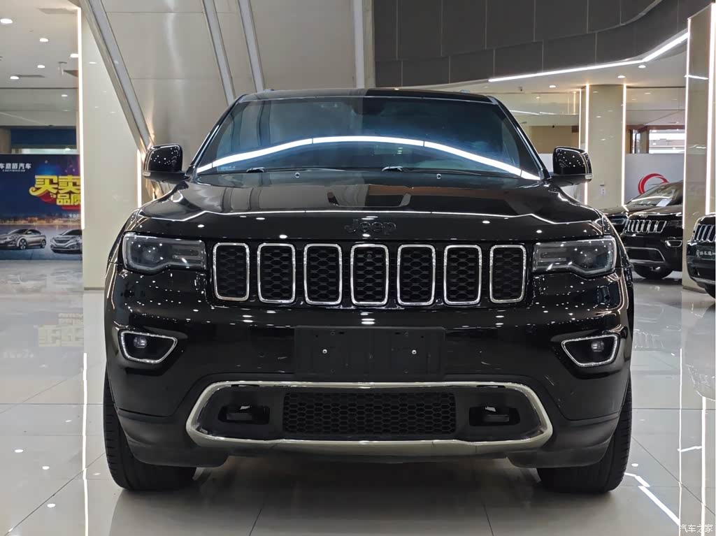 2017 Jeep Grand Cherokee (Import) 3.0L Comfort Navigation Edition, фото 2, лот 11215955