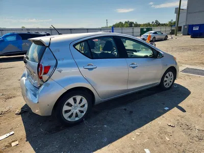 2012 TOYOTA PRIUS C TWO, фото 3, лот 10547145