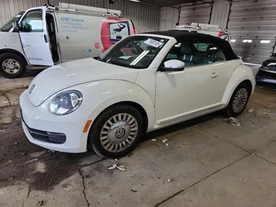 2013 VOLKSWAGEN BEETLE, фото 1, лот 10840579