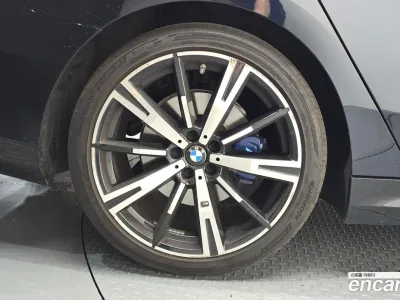 2024 BMW 5-Series 530i xDrive M Sport, фото 4, лот 10064782