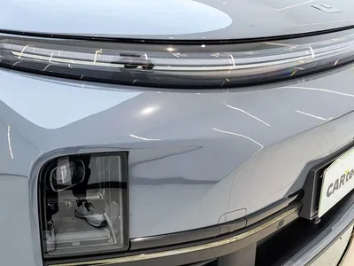 2025 Li Auto L7 Max Smart Renewal Edition, фото 4, лот 10399034