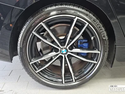 2022 BMW 3-Series 320d M Sport, фото 4, лот 10043791