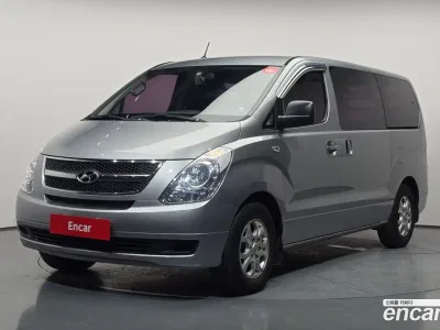2015 Hyundai Starex 3-Seater VAN, фото 1, лот 11006804