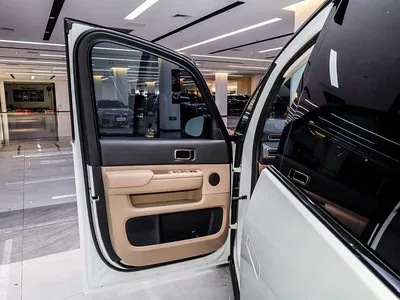 2025 Li Auto MEGA Model Home Family Special Edition, фото 4, лот 11205877
