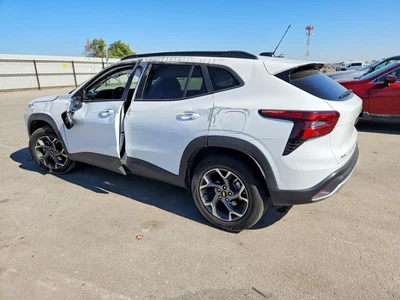 2025 CHEVROLET TRAX 1LT, фото 2, лот 10686324