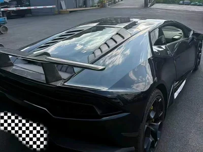 2016 Lamborghini Huracán LP 600-4 Limited Edition, фото 3, лот 10309086