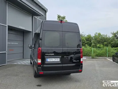 2021 Hyundai Solati 15-seater, фото 4, лот 10217385