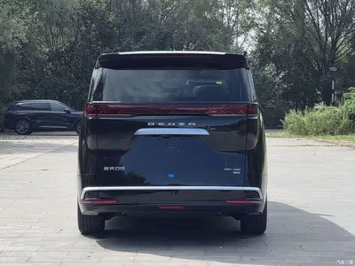 2025 Denza D9 DM-i Smart Driving Edition 1020 AWD Flagship, фото 4, лот 10449729