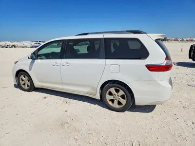 2015 TOYOTA SIENNA LE, фото 2, лот 10530113