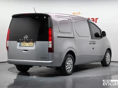 2022 Hyundai Staria Cargo 3-Seater, фото 2, лот 10055912