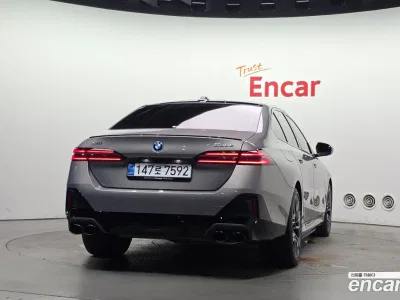 2026 BMW 5-Series 530e xDrive M Sport Pro, фото 4, лот 10522517