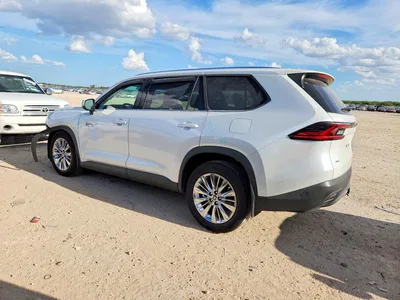 2025 TOYOTA GRAND HIGHLANDER PLATINUM, фото 2, лот 11562103