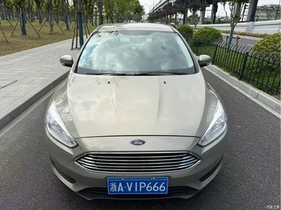 2015 Ford Focus Sedan 1.6L Automatic Comfort, фото 2, лот 10385783