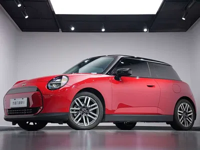 2024 MINI Electric MINI COOPER 456km COOPER E Classic, фото 4, лот 11168791