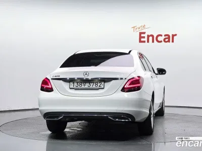 2020 Mercedes-Benz C-Class C200 Avantgarde, фото 2, лот 10044913