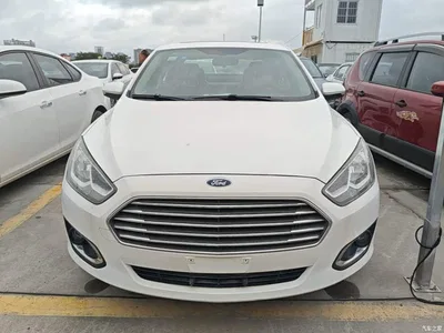 2015 Ford Escort 1.5L Automatic Fashion, фото 3, лот 10299296