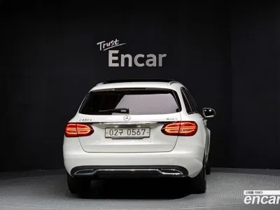 2016 Mercedes-Benz C-Class C220 d 4MATIC Estate, фото 3, лот 10039831