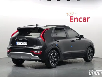 2024 Kia Niro Trendy, фото 2, лот 11183918