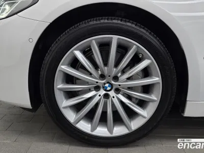 2023 BMW 5-Series 530i Luxury, фото 4, лот 10045651