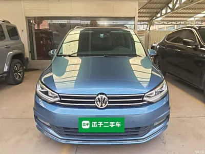 2016 Volkswagen Touran L 280TSI DSG Comfortline, фото 3, лот 10475444