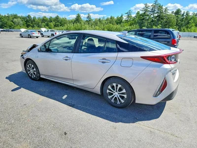 2021 TOYOTA PRIUS PRIME LE, фото 2, лот 10892151