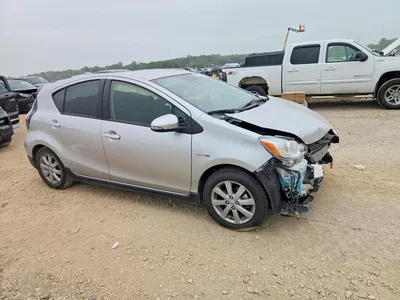 2017 TOYOTA PRIUS C THREE, фото 4, лот 10545308