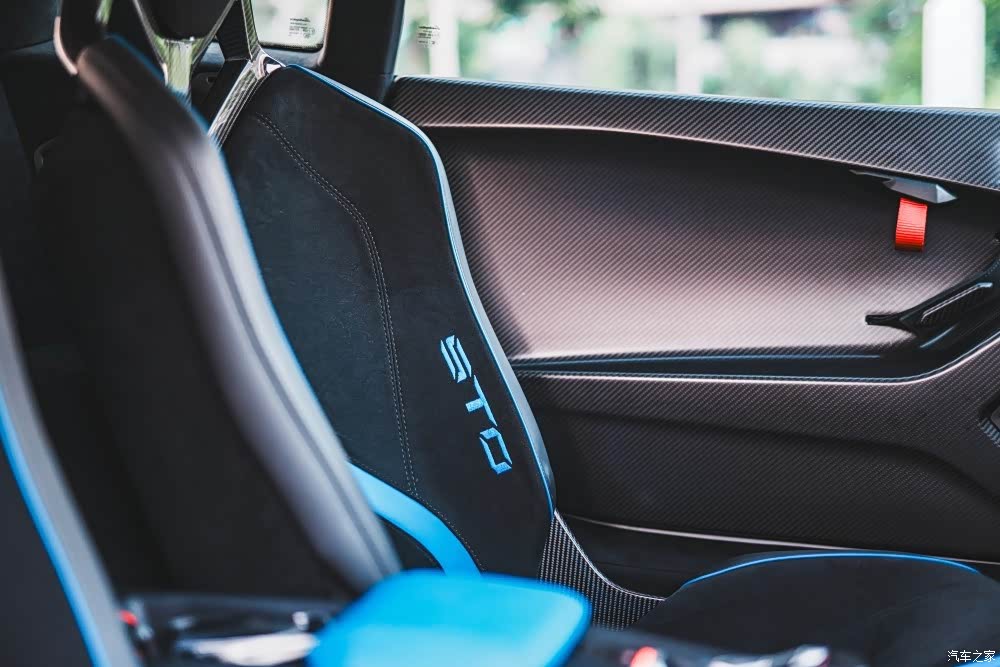 2021 Lamborghini Huracán STO, фото 4, лот 11213090