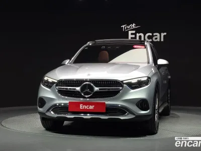 2025 Mercedes-Benz GLC-Class GLC 300 4MATIC Avantgarde, фото 2, лот 11248026