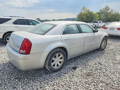 2005 CHRYSLER 300 TOURING, фото 3, лот 10665884