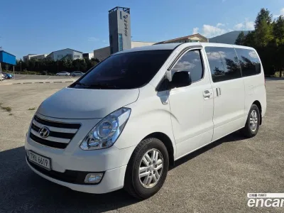 2017 Hyundai Starex 12-Seater Wagon, фото 1, лот 11498416