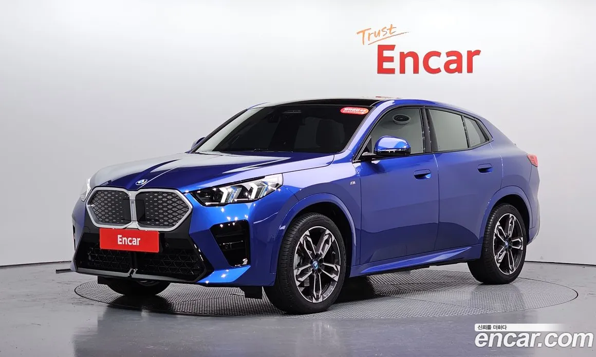 2024 BMW iX2 eDrive 20 M Sport, фото 1, лот 10083919