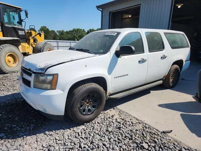 2010 CHEVROLET SUBURBAN C1500 LS, фото 1, лот 10706385