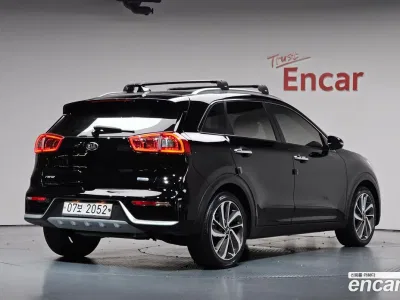 2018 Kia Niro Noblesse, фото 1, лот 10657493